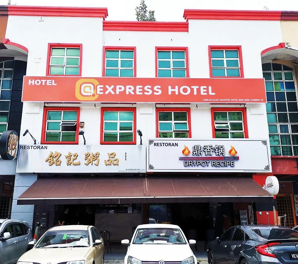 Q Express Kepong Hotel contacts